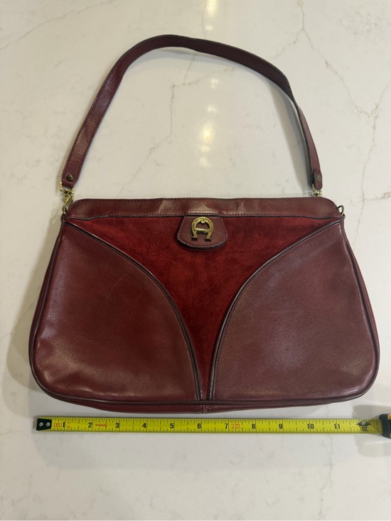 Etienne Aigner Handbags - Vintage Etienne Aigner Burgundy Two-Tone Leather/Suede Shoulder Bag